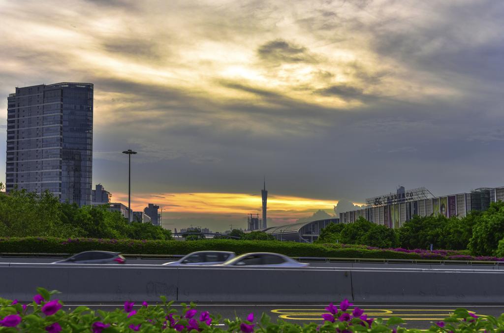 Pazhou Angda International Aparthotel Canton Fair Branch Экстерьер фото